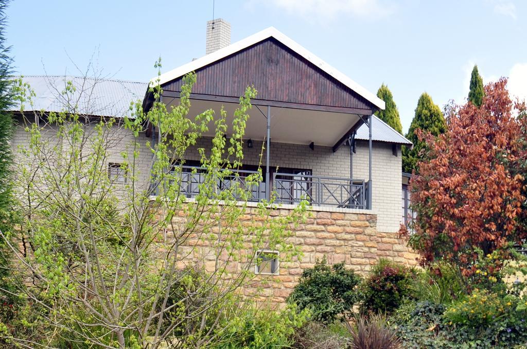 The Highlander Hotel Dullstroom Eksteriør billede