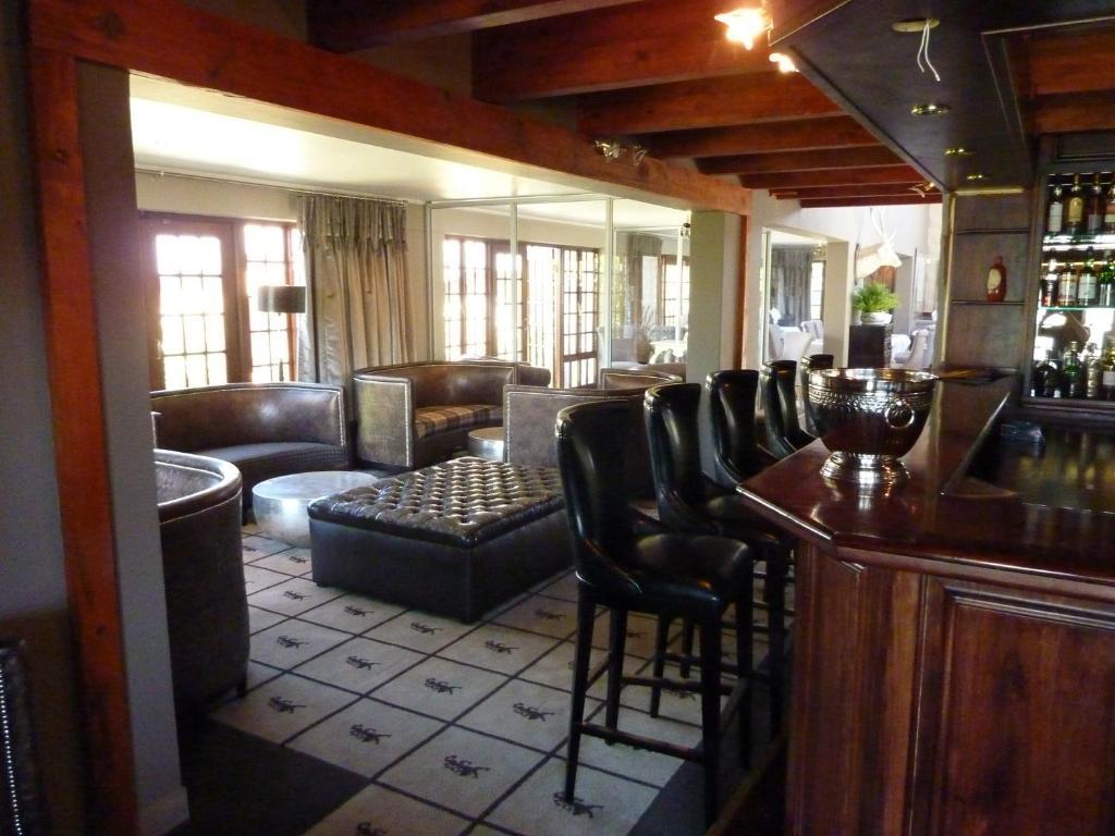 The Highlander Hotel Dullstroom Eksteriør billede